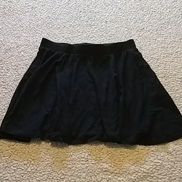 Black cotton skirt - Picture 1 of 1